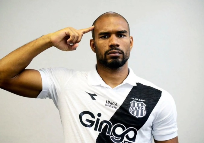 Ponte Preta: com contrato para o Paulistão, lateral recebe sondagens