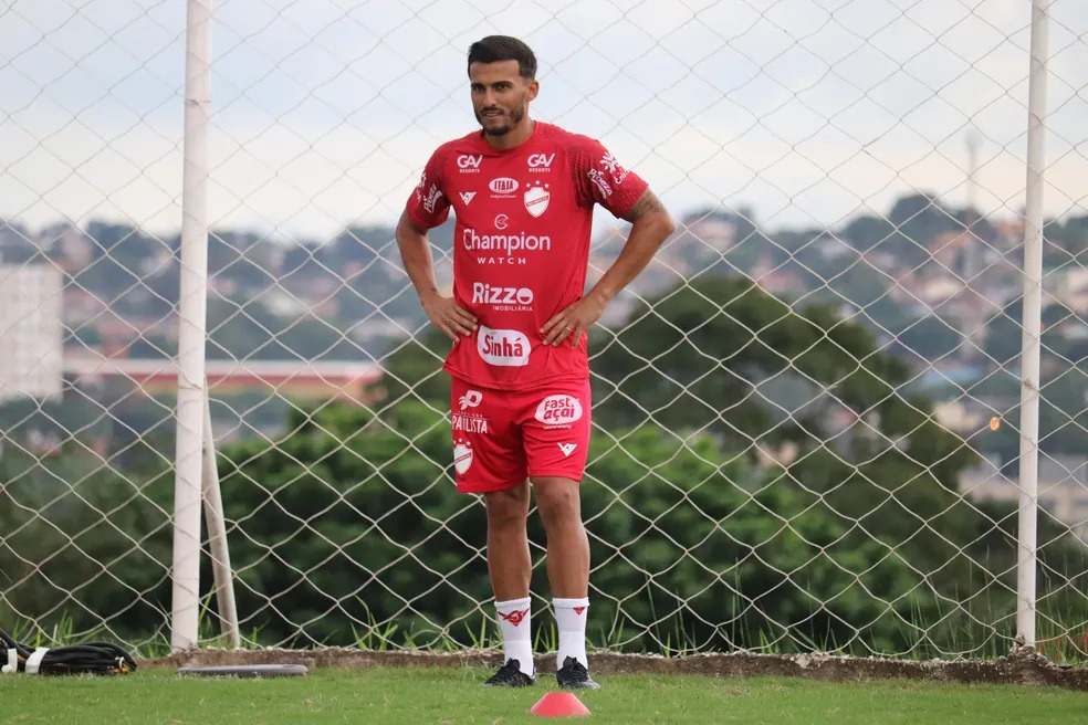 Guarani: novo atacante explica “falta de gols” e demonstra otimismo em acesso na Série C