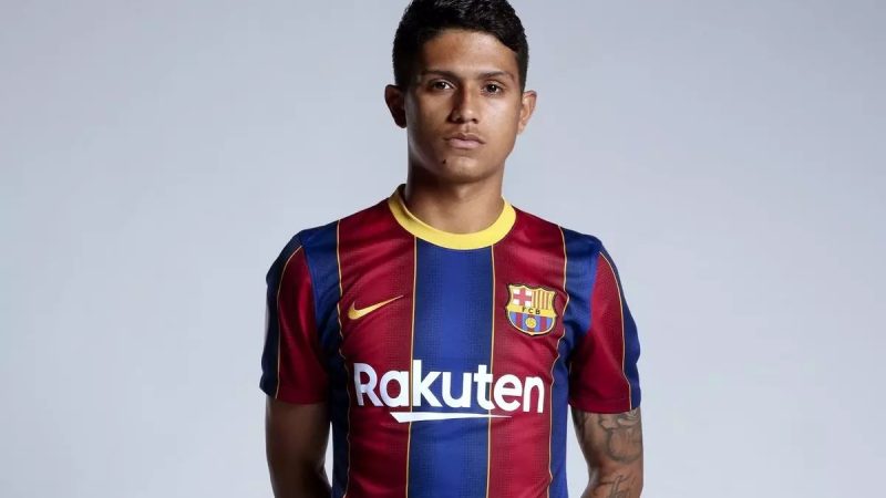 Guarani: diretoria consulta ex-Barcelona e São Paulo, mas enfrenta concorrência