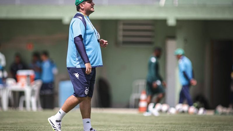 Guarani: base do Paulistão é mantida, mas Matheus Costa tem dúvidas na escalação