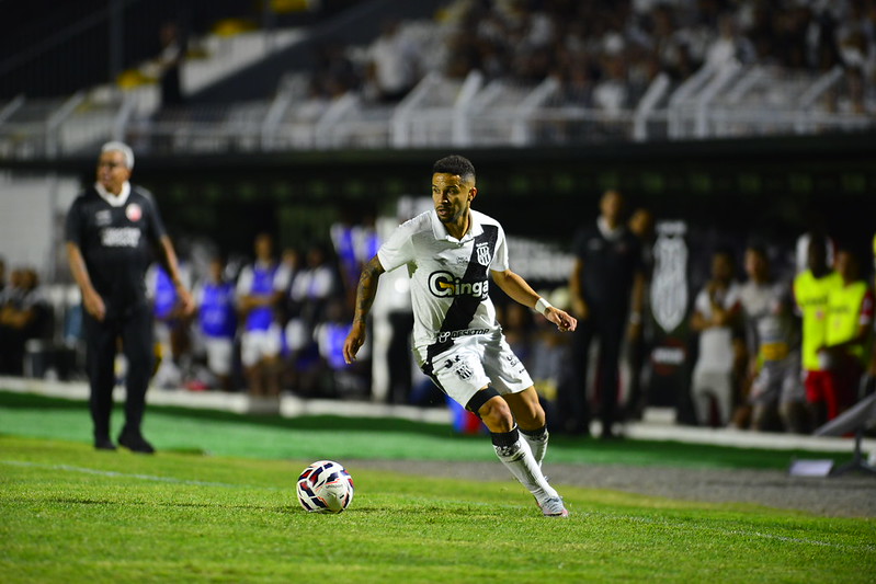 Ponte Preta: Serginho aceita proposta de empréstimo e deixa o Moisés Lucarelli