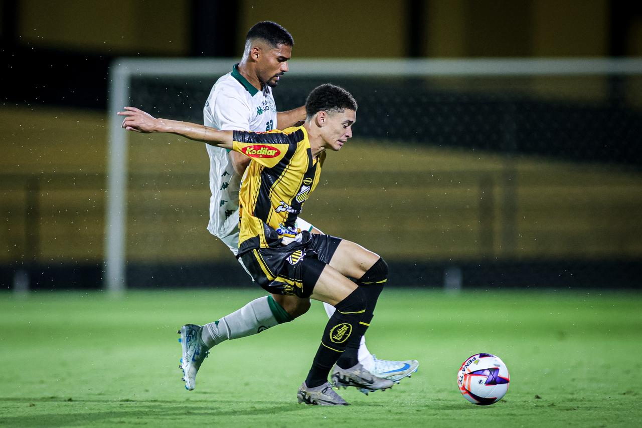 Novorizontino 2×0 Guarani: Lucca é expulso, Matheus mexe mal e Bugre perde a primeira