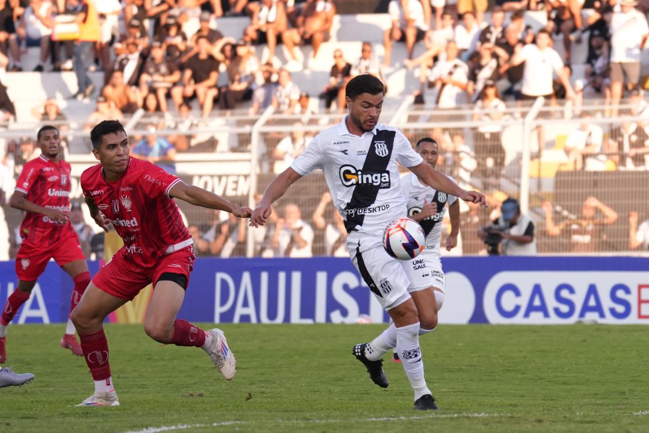 Ponte Preta 2×2 Noroeste: ataque desencanta, mas empate mantém Macaca na lanterna