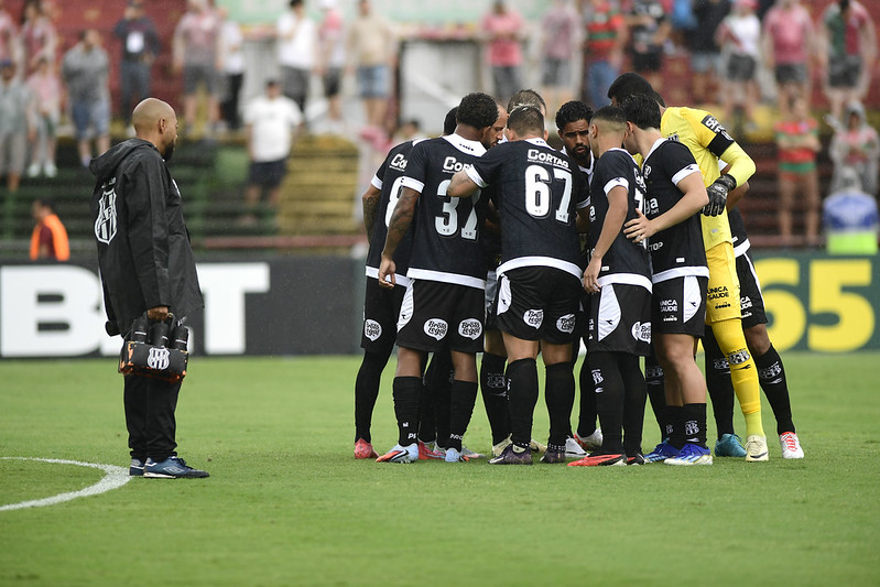 Ponte Preta: elenco recusa concentração por salários atrasados, mas garante presença em jogo
