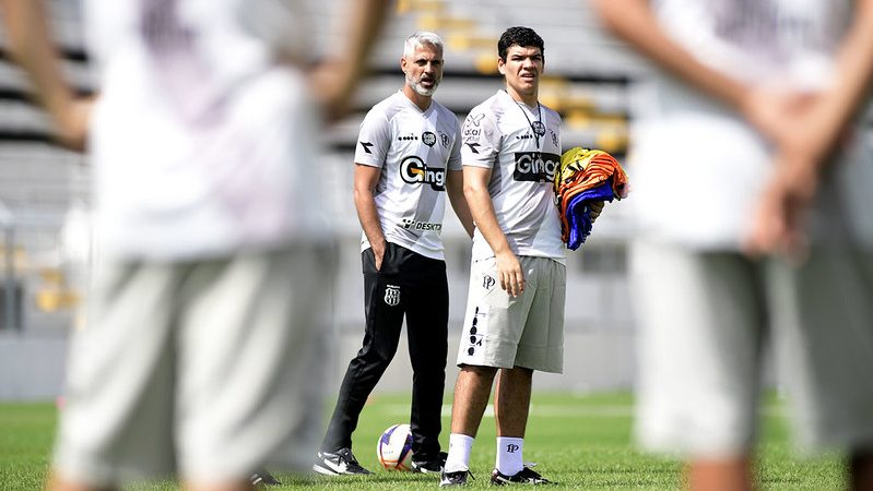 Ponte Preta: diretoria reforça comissão técnica com volta de preparador e auxiliar ex-Guarani