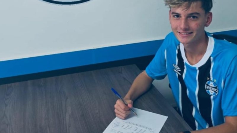 Ponte Preta: joia do sub-15 aceita proposta e se transfere para jogar no Grêmio