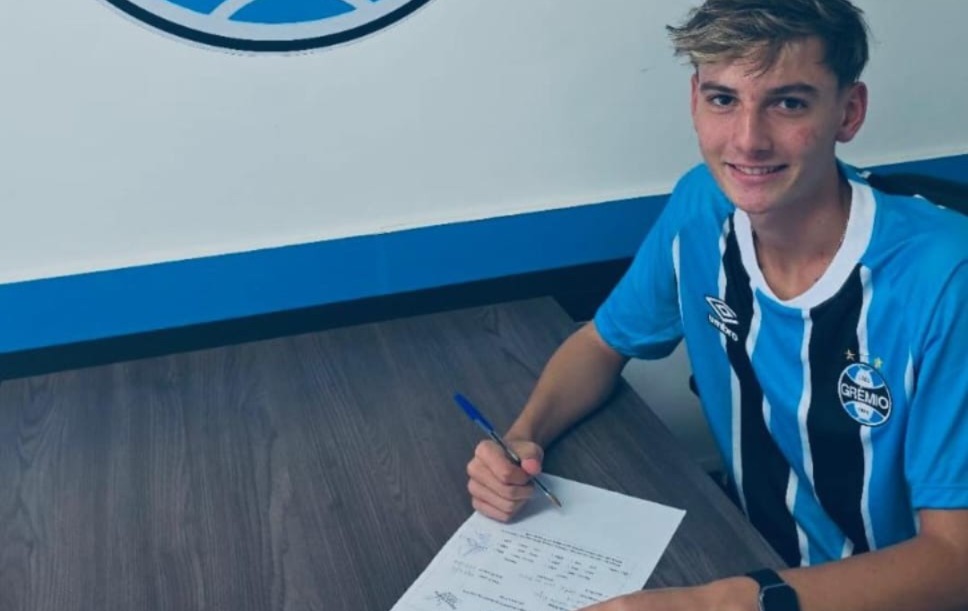 Ponte Preta: joia do sub-15 aceita proposta e se transfere para jogar no Grêmio