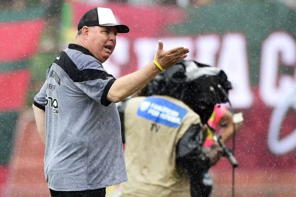 Ponte Preta: Marcelo pede reflexão após rebaixamento e deixa futuro nas mãos da diretoria