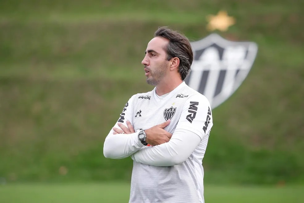 Ponte Preta: diretoria adiciona Leandro Zago nos nomes analisados para a Série B