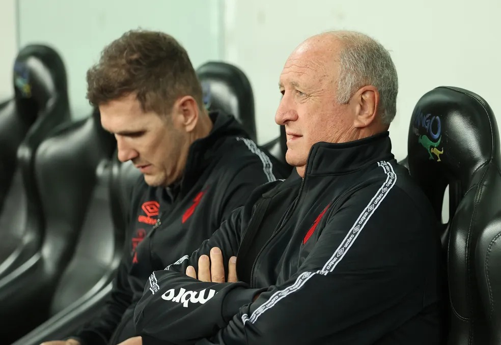 Ponte Preta: Paulo Turra e Fábio Matias não aceitam propostas; busca por treinador continua