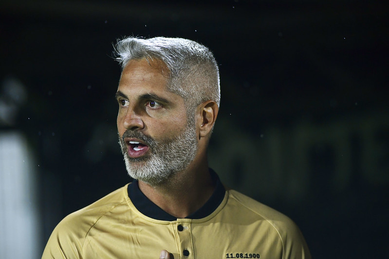 Ponte Preta: Rodrigo Santana pode deixar o clube após o jogo deste domingo? O que sabemos