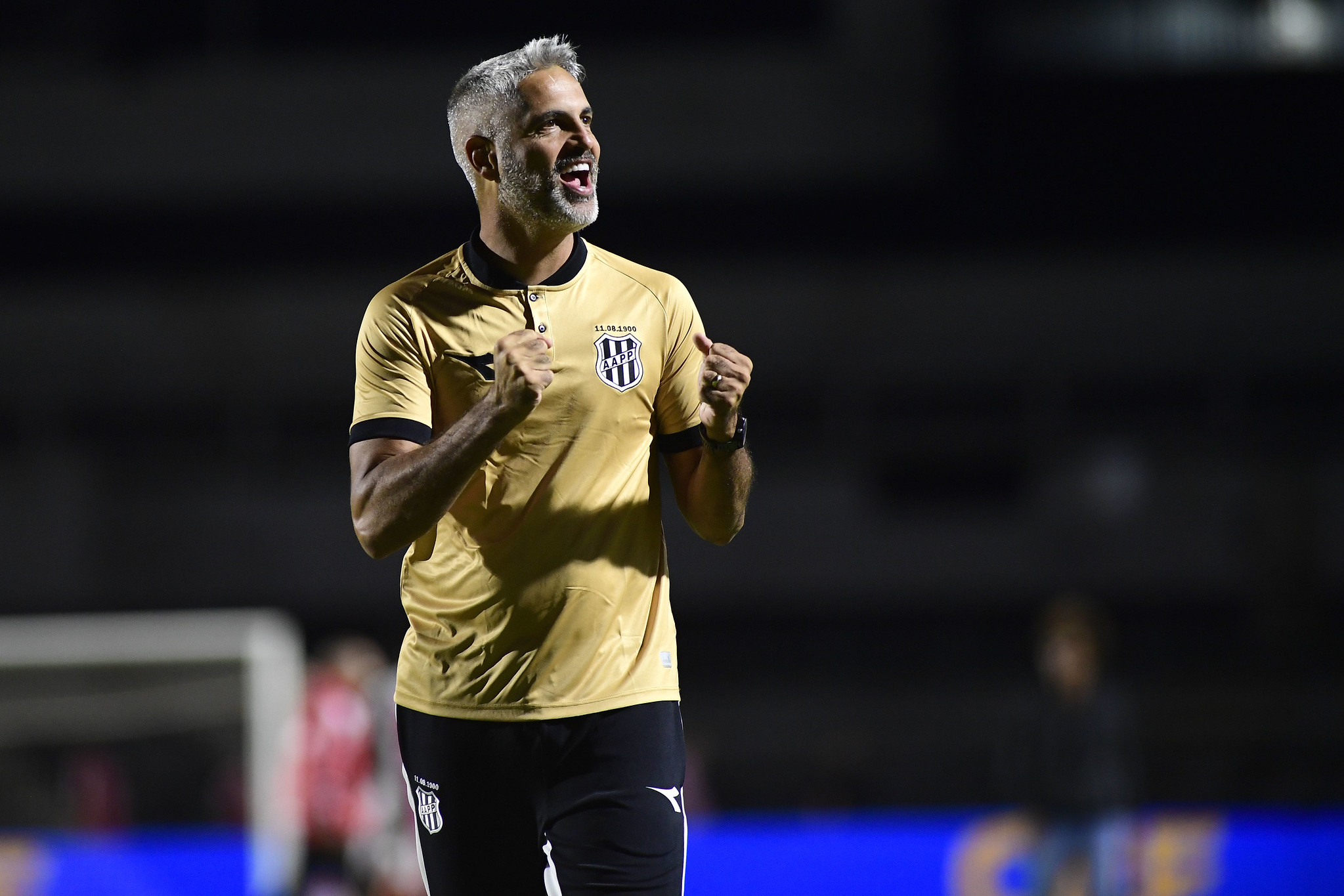 Ponte Preta: Rodrigo diz que classificação “tira peso das costas” e cogita mais reforços