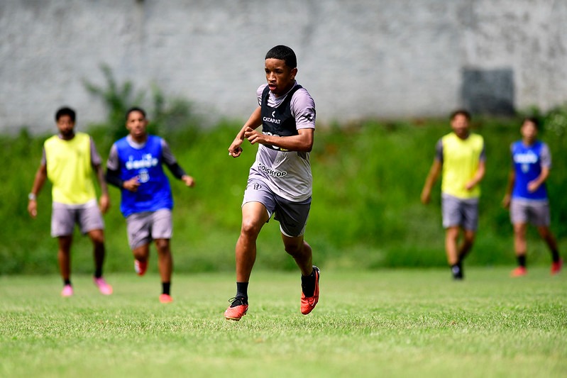 Ponte Preta: Kaio Ganga e Pedrinho são liberados para times da Série A
