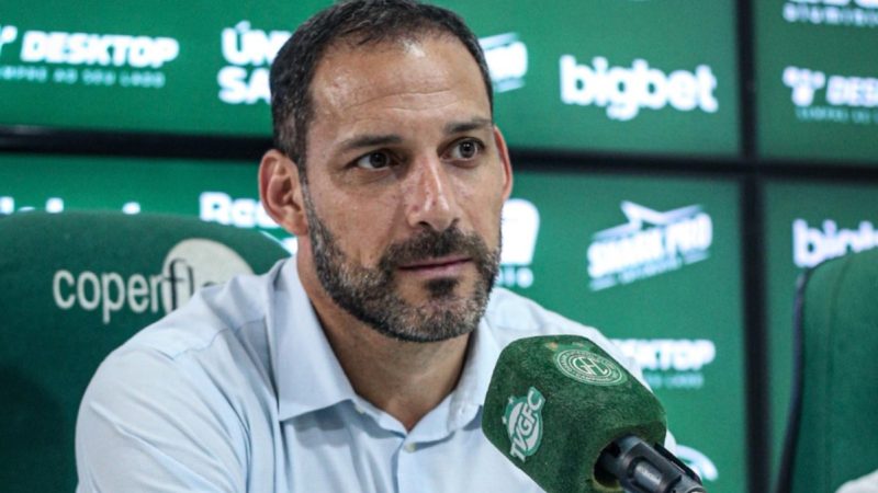Guarani: Frontini abre o jogo sobre reforços, folha salarial e confirma consultas por nomes no mercado