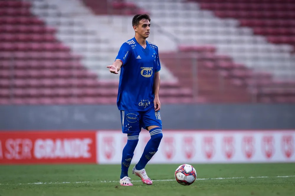 Ponte Preta: clube acerta empréstimo de zagueiro ex-Cruzeiro
