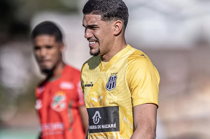 Ponte Preta: com salários atrasados, goleiro titular na Copinha deixa o Majestoso