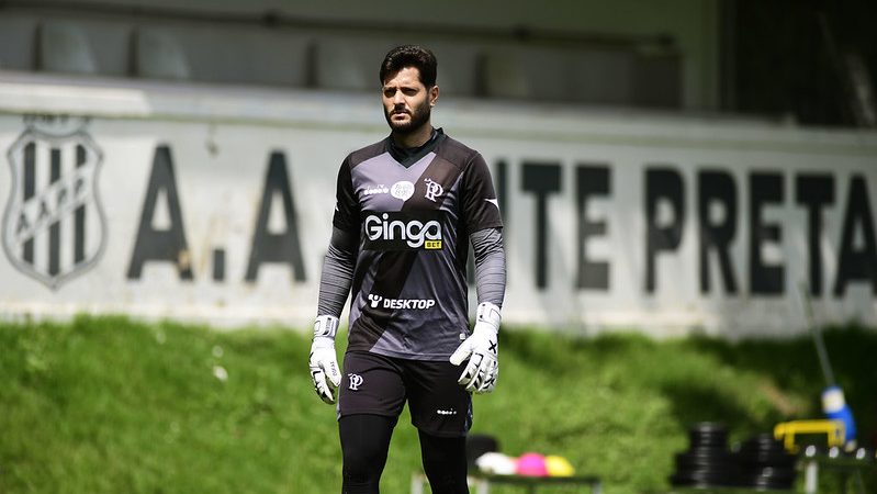 Ponte Preta: Thiago Coelho aceita proposta do Santa Cruz; veja como fica posição