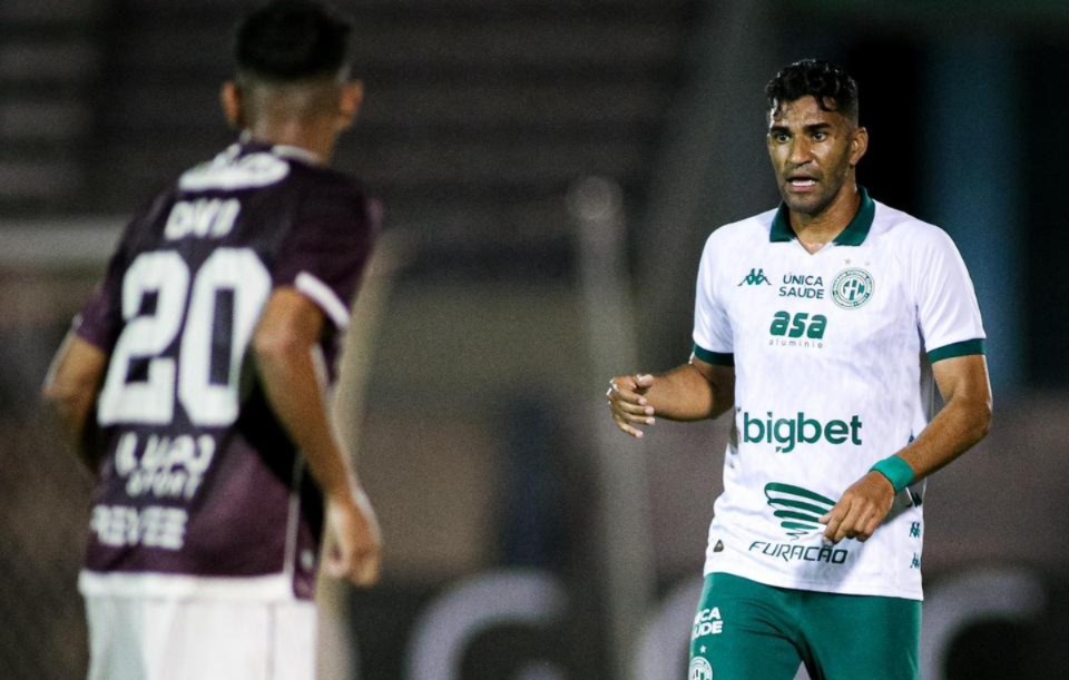 Guarani: “A equipe de Elio joga menos que a de Matheus Costa”, analisa CH
