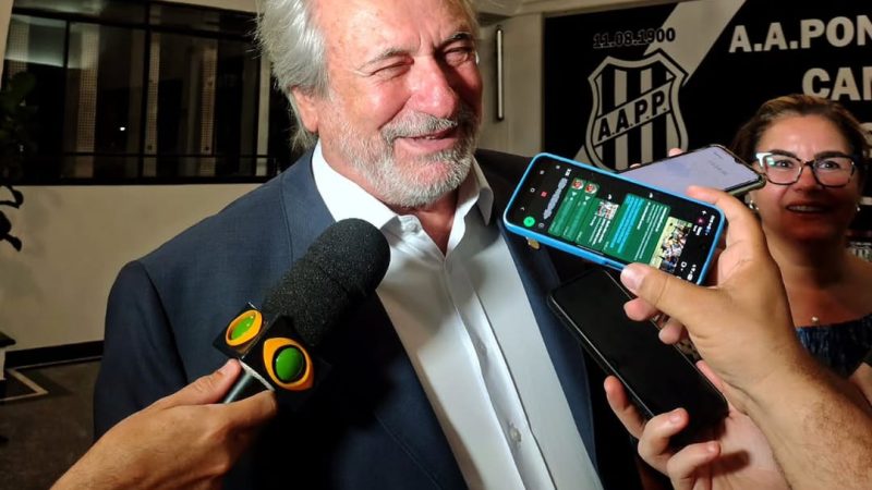 Ponte Preta: Torrano nega negociação com Vitinho, prevê reformulação e descarta “debandada”