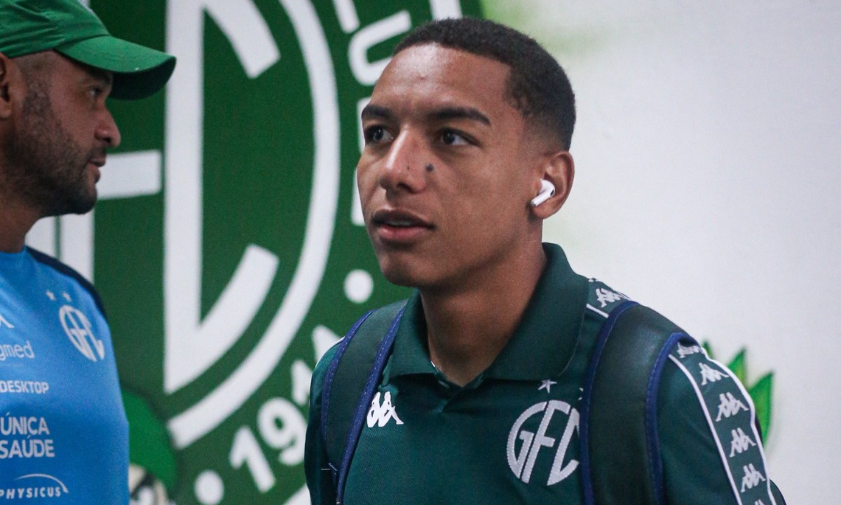Guarani: Yan Henrique volta a jogar após seis meses e abre disputa na lateral