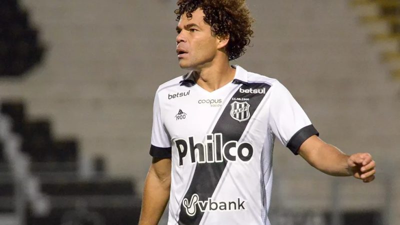 Lembra dele? Ex-camisa 10 da Ponte Preta anuncia aposentadoria