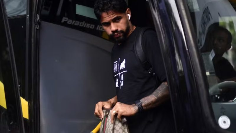 Ponte Preta: com proposta do Ceará, Bryan Borges rescinde contrato e encerra passagem pelo Majestoso