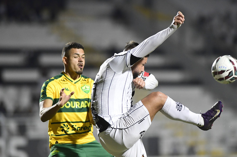 Ponte Preta 1×2 Cuiabá: derrota aumenta jejum para seis jogos e mantém vice-lanterna da Série B