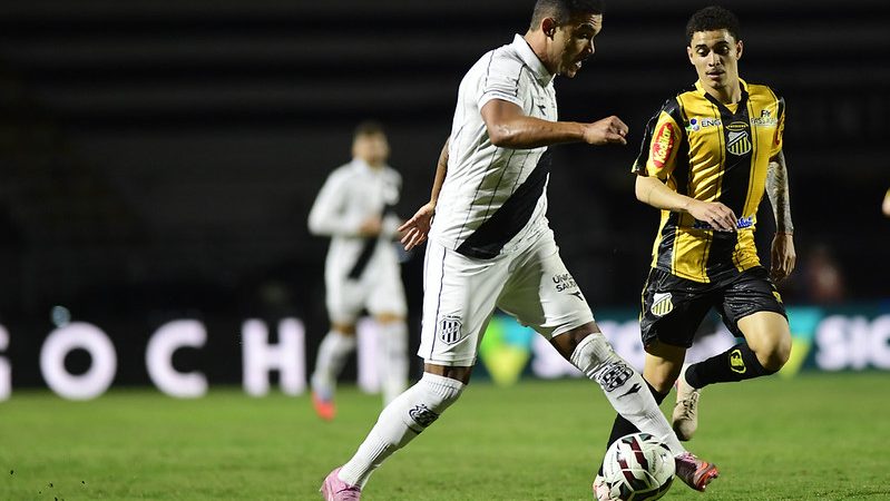 Ponte Preta: “Só lutar não basta, é preciso jogar futebol”, analisa CH