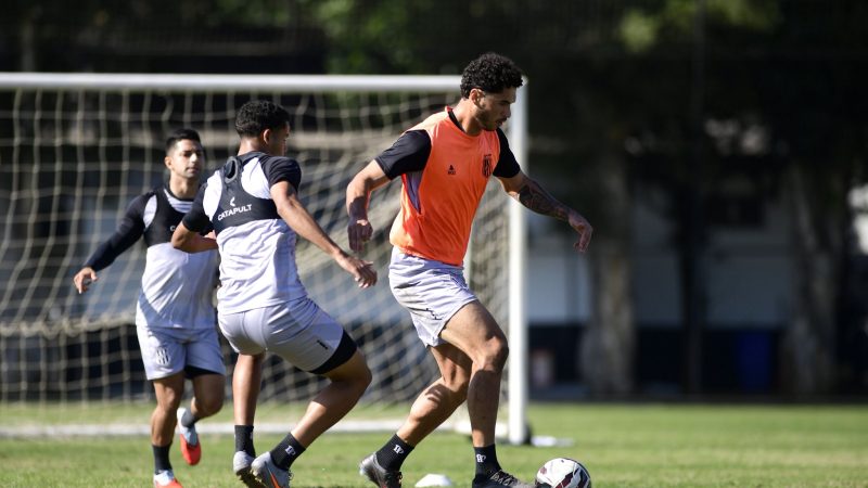 Ponte Preta: quinta expulsão pelo quarto jogo seguido liga alerta sobre emocional do elenco
