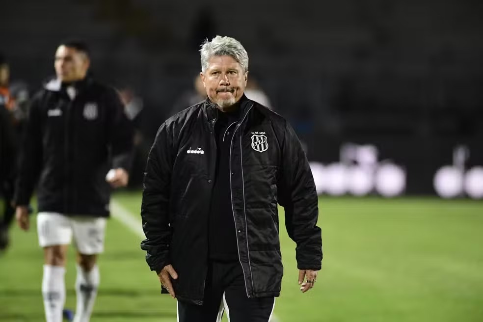 Ponte Preta: após acerto com Zanardi, Edson Boaro estuda saída do Moisés Lucarelli