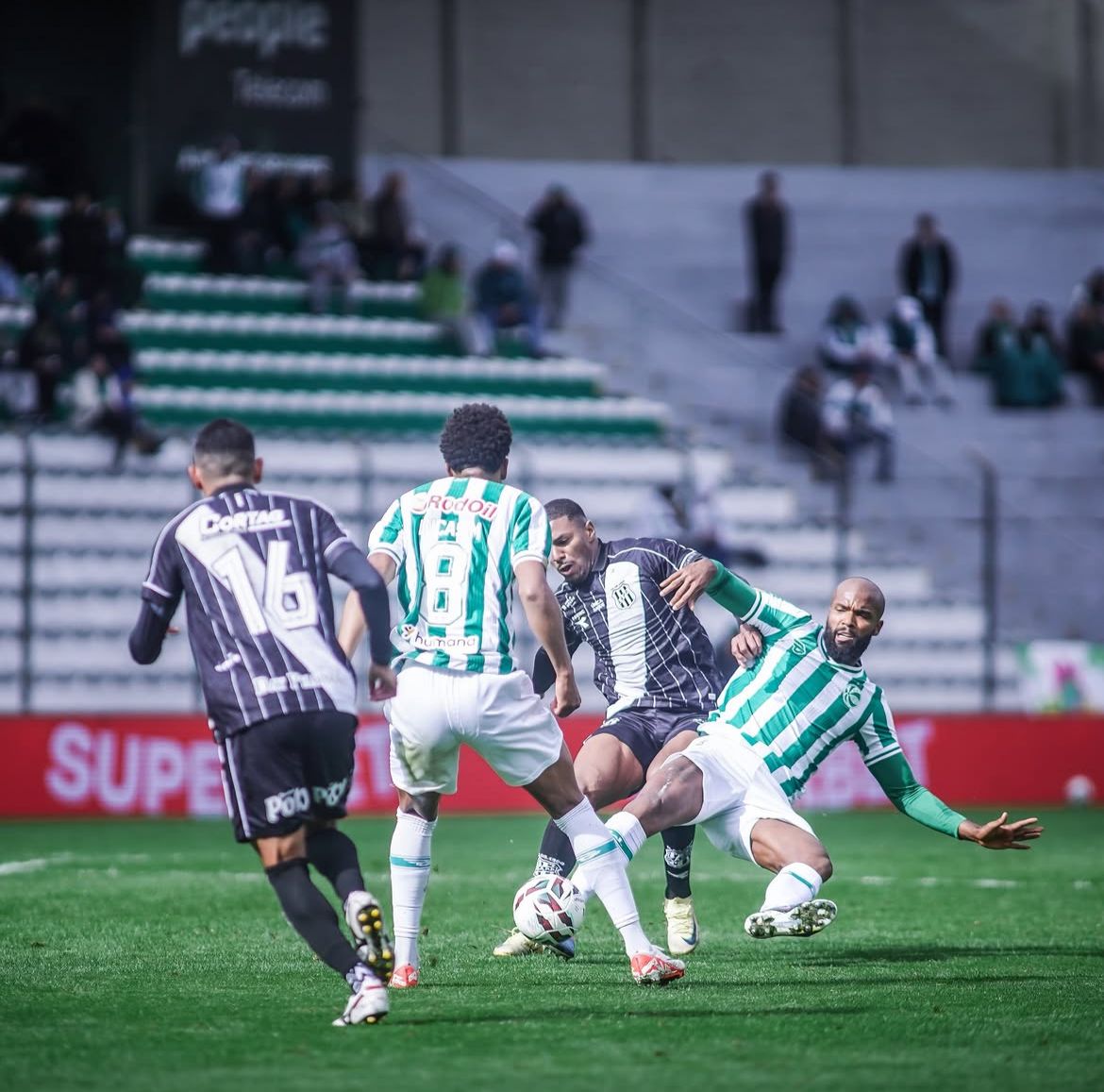 Juventude 3×0 Ponte Preta: derrota no Sul aumenta jejum e afunda equipe na crise da Série B