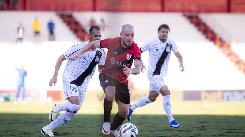 Ponte Preta: “A torcida não merece passar por isso”, opina Tigrão
