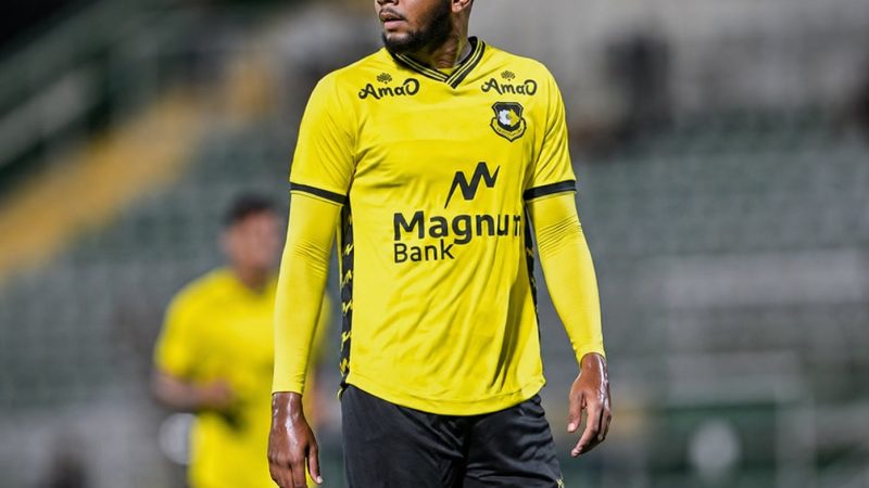 Guarani: clube mira Wellington Manzoli e busca reforço para o sistema defensivo