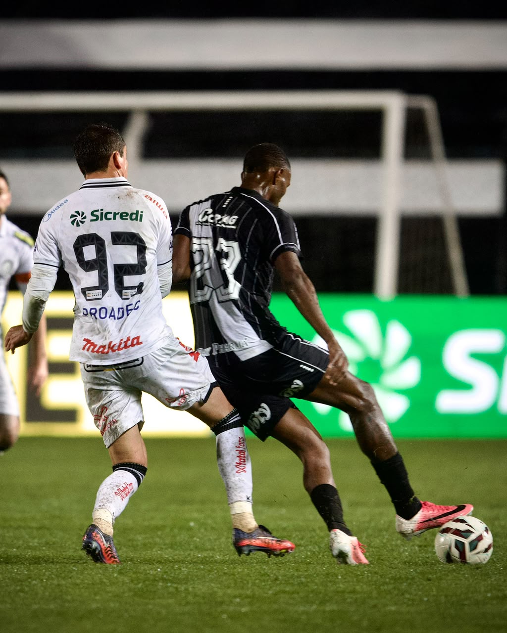 Ponte Preta: “A defesa é a mais peneira da história do clube”, analisa Tigrão