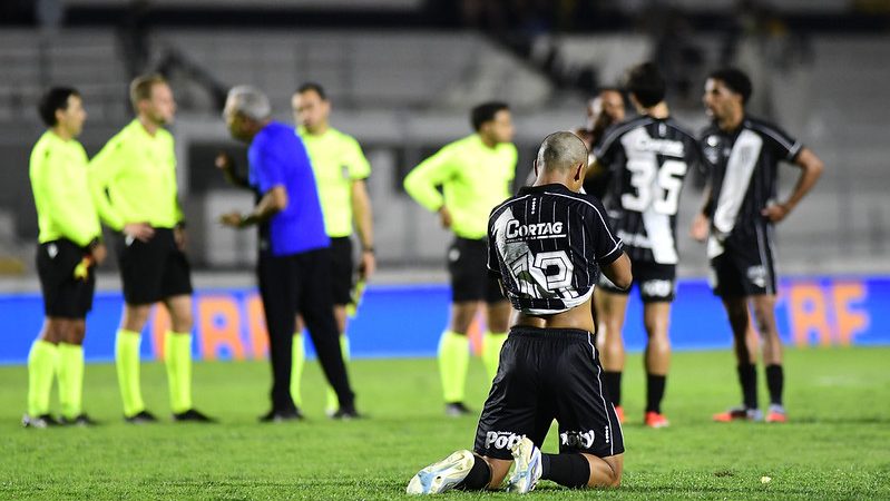 Ponte Preta: aos 17 anos, Matheus Souza estreia como profissional e se emociona ao lembrar do pai