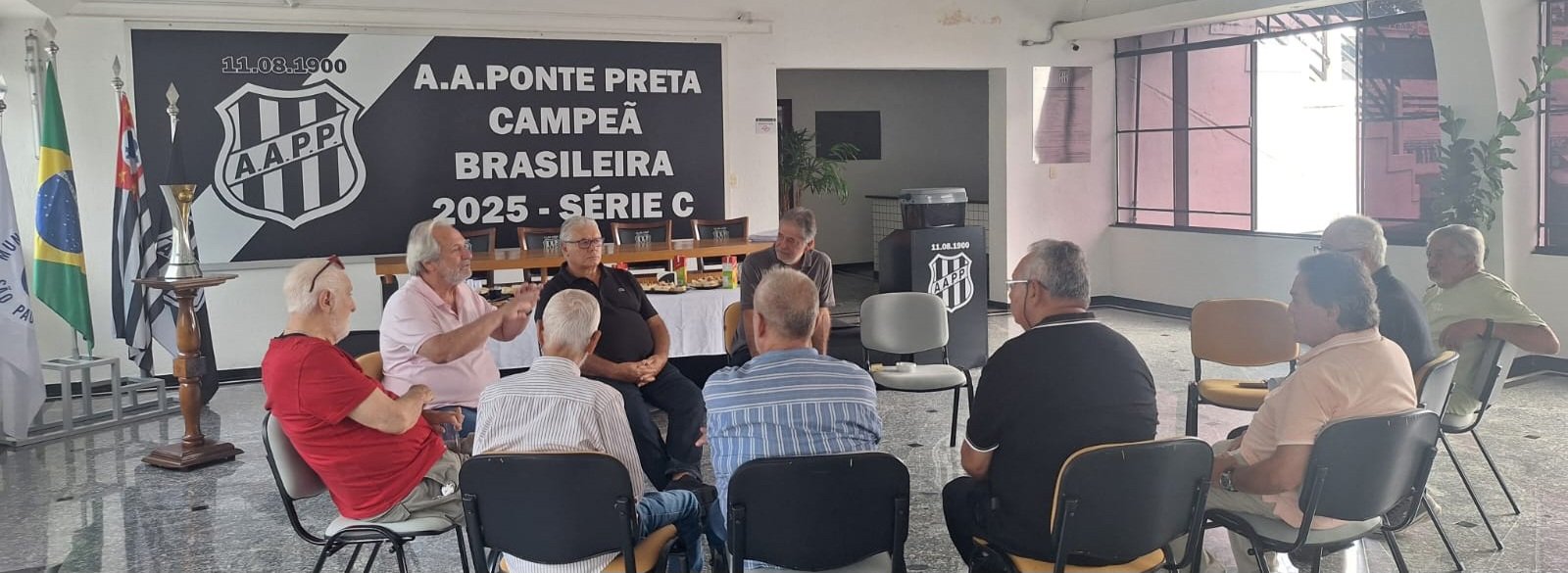 Ponte Preta: diretor financeiro deixa cargo em meio à crise administrativa da Macaca