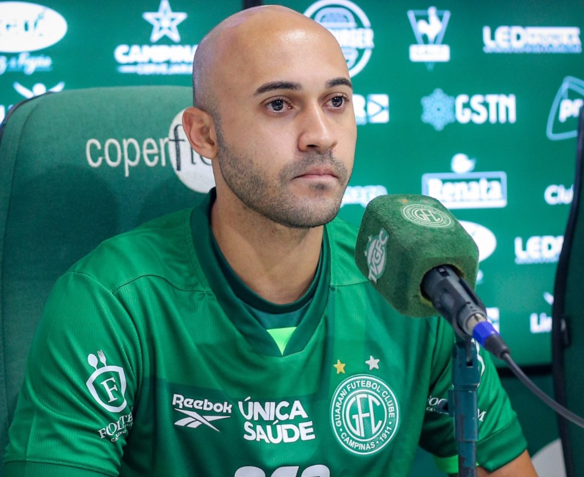 Guarani: Dudu é regularizado no BID e fica à disposição após assinar contrato definitivo