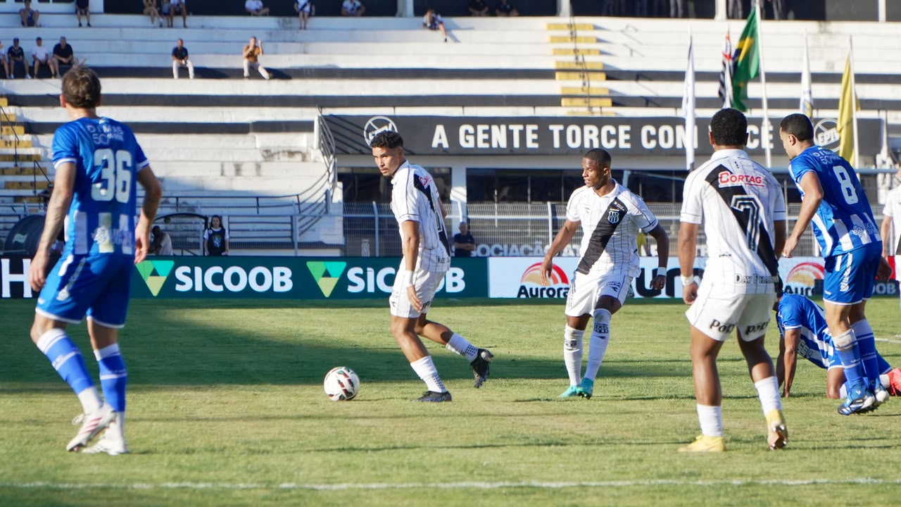 Ponte Preta: “A vergonha não é dos jogadores e nem do técnico, mas sim da diretoria”, analisa Gleguer Zorzin