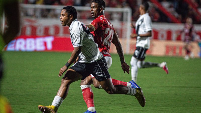 Ponte Preta: “Não me lembro de uma partida tão ruim”, analisa CH