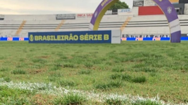 Ponte Preta: clube inicia reforma emergencial do gramado do Majestoso