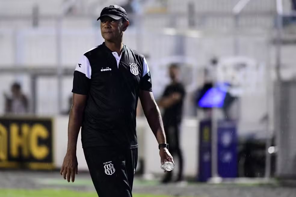 Ponte Preta: “O rebaixamento ocorreu desde o início do campeonato”, analisa Nenê Santana