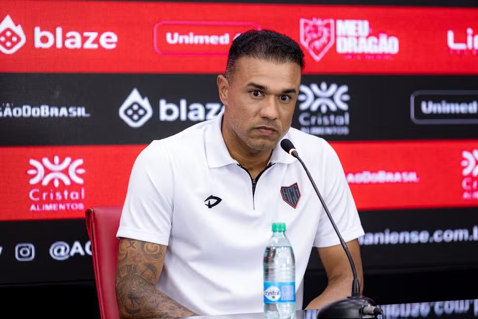 Ponte Preta: suspenso, Roger Silva não fará reencontro com a Macaca