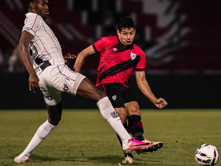 Ponte Preta: “Recuou demais”, analisa Tigrão após empate com o Atlético-GO