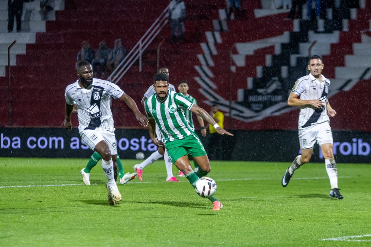 Ponte Preta 0x2 Juventude: 25ª derrota na Série B acontece diante de 352 torcedores em Indaiatuba